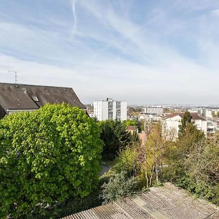 Le Studio Parisien Буасси-Сен-Лежер Экстерьер фото